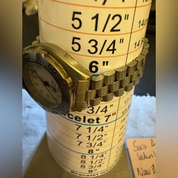 Ladies Watch - Silver - Picture 5 of 9